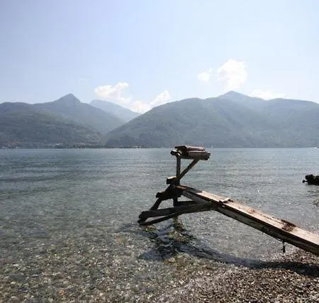 Castel - Rezzonico, By Lovecomo San Siro (Lombardy)